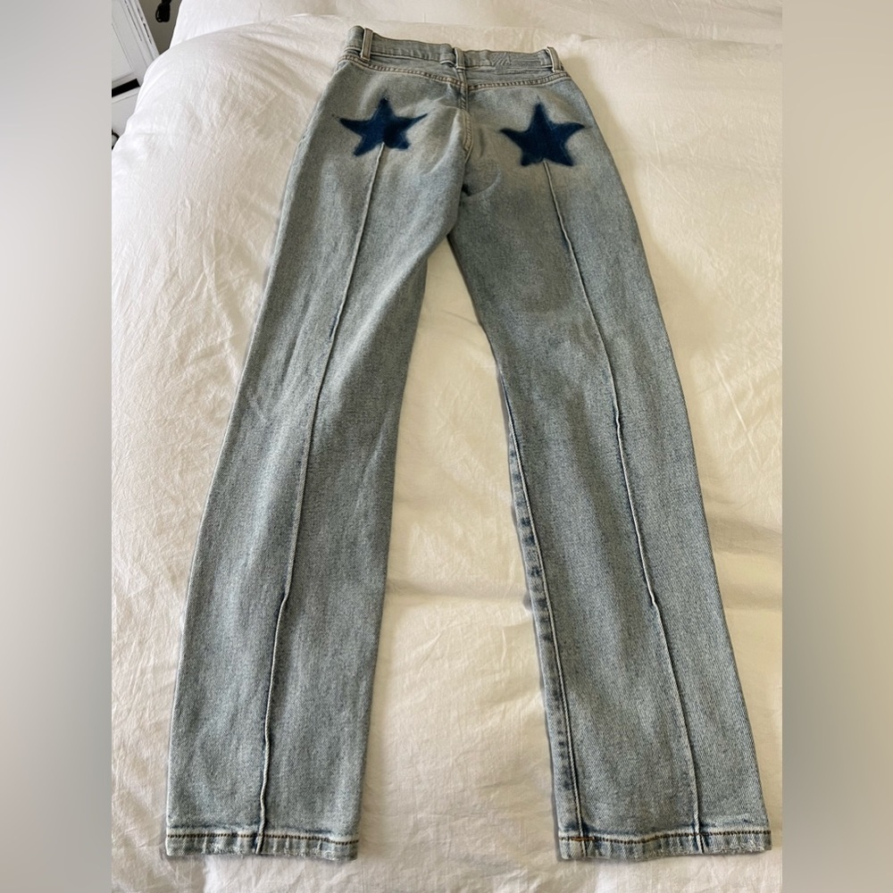 Revice Uptown Rising Star Distressed Light Wash High Rise Mom Jeans SZ 24 - Picture 1 of 11